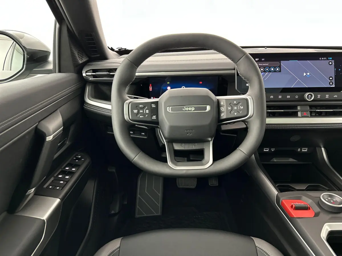 1.2 e-Hybrid First Edition | Navigatie | 360 graden camera | PANO | Apple Carplay&Android Auto | Tot 8 jaar garantie!