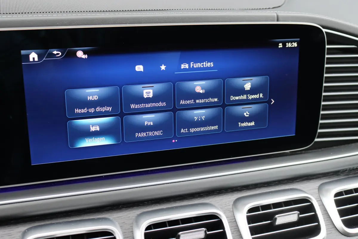 AMG 63 S 4MATIC+ | 612pk | Airmatic | AMG Drivers Package | Burmester | Trekhaak | Stoelventilatie | HUD | Luchtkwaliteitspakket | Zonnerollo's | Standkachel |