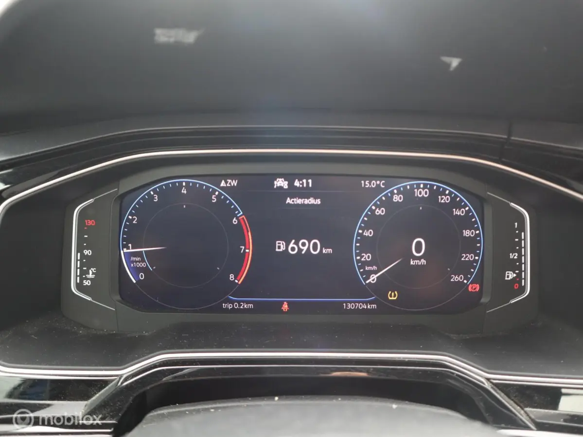 1.0 TSI R Line Digital cockpit Parkeersensoren