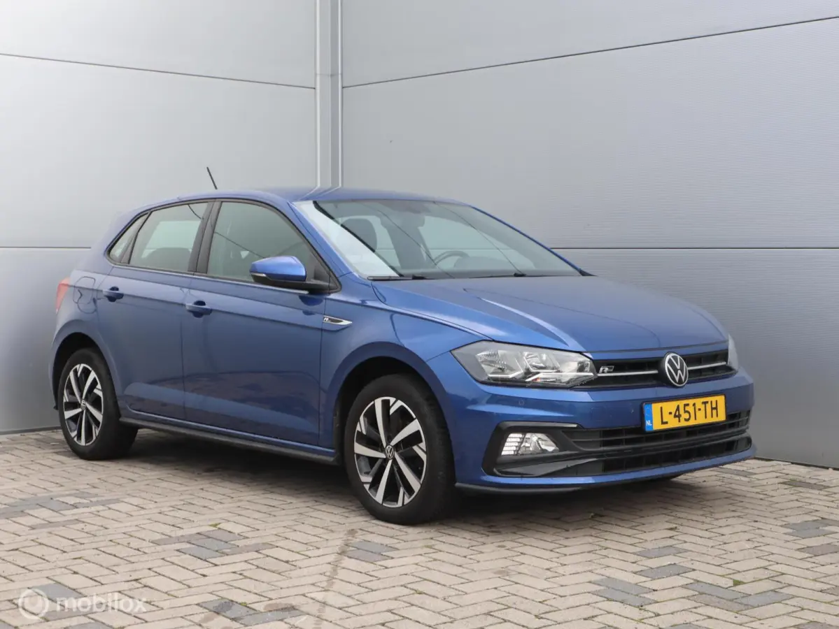 1.0 TSI R Line Digital cockpit Parkeersensoren