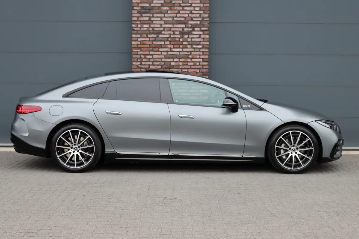 450+ AMG Line Premium 108 kWh | Luchtvering | Achterasbesturing | Distronic+ | Trekhaak | HUD | Verwarmd Stuurwiel | Memory | Digital Light | Burmester | Stoelverwarming |