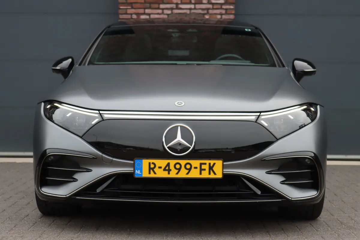 450+ AMG Line Premium 108 kWh | Luchtvering | Achterasbesturing | Distronic+ | Trekhaak | HUD | Verwarmd Stuurwiel | Memory | Digital Light | Burmester | Stoelverwarming |