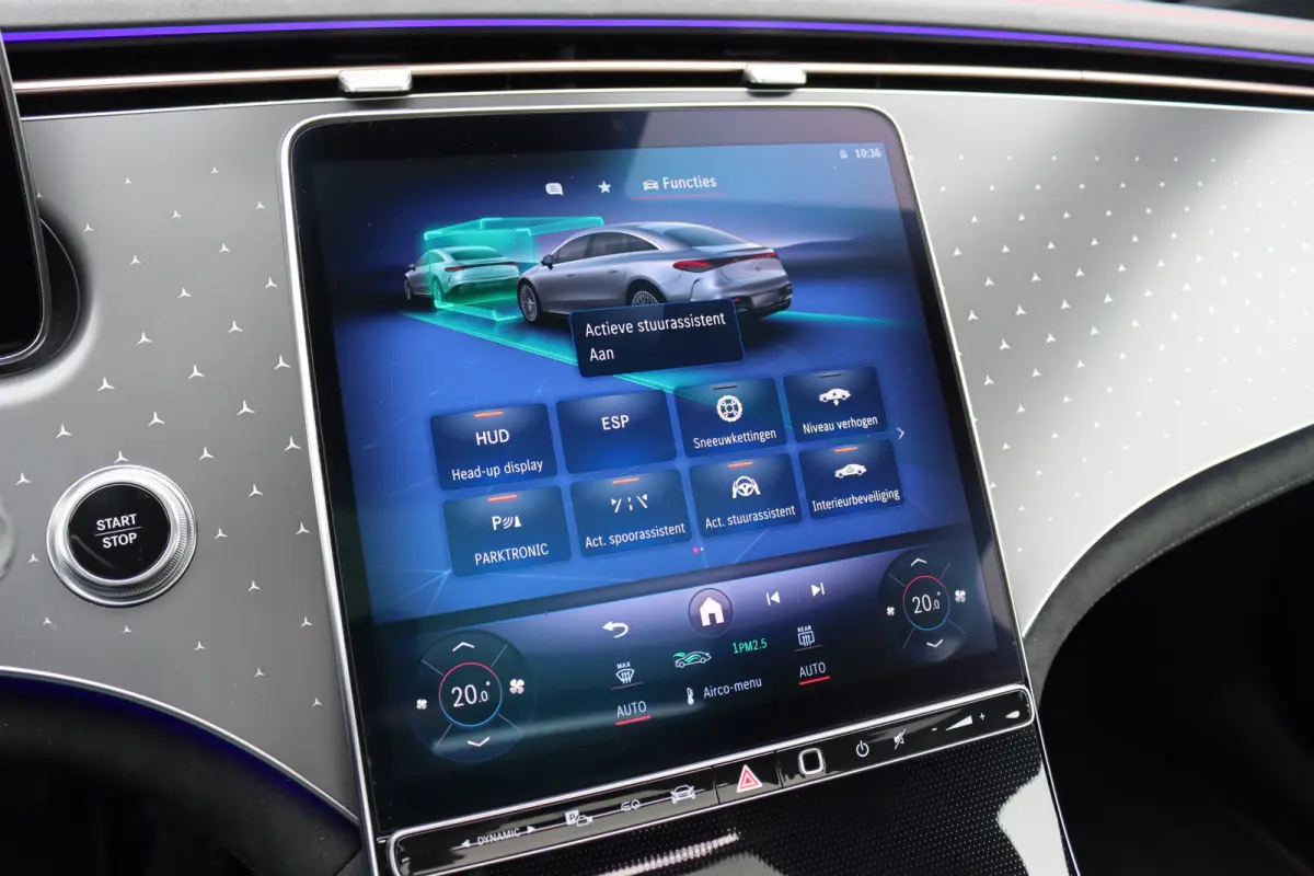 450+ AMG Line Premium 108 kWh | Luchtvering | Achterasbesturing | Distronic+ | Trekhaak | HUD | Verwarmd Stuurwiel | Memory | Digital Light | Burmester | Stoelverwarming |