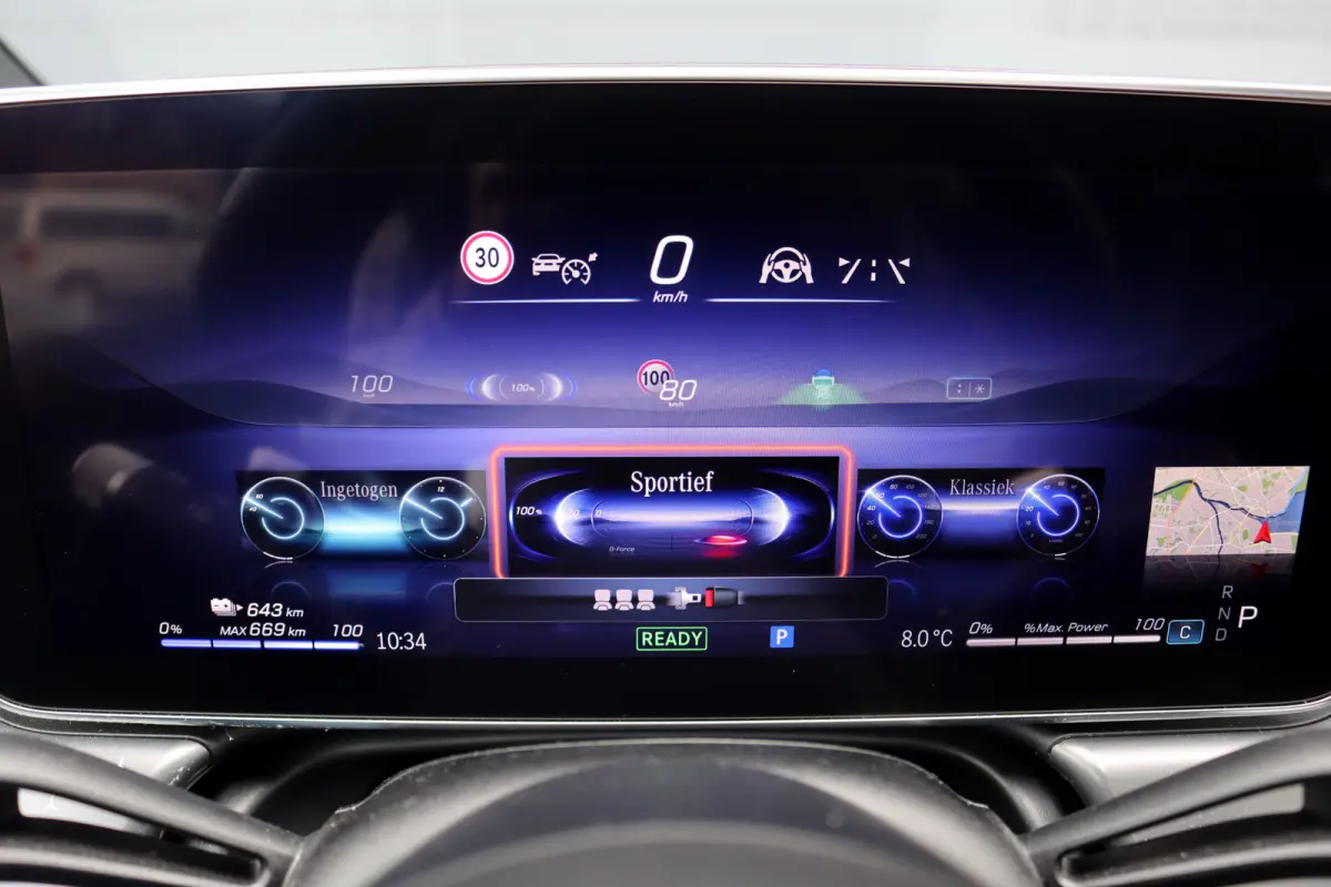 450+ AMG Line Premium 108 kWh | Luchtvering | Achterasbesturing | Distronic+ | Trekhaak | HUD | Verwarmd Stuurwiel | Memory | Digital Light | Burmester | Stoelverwarming |