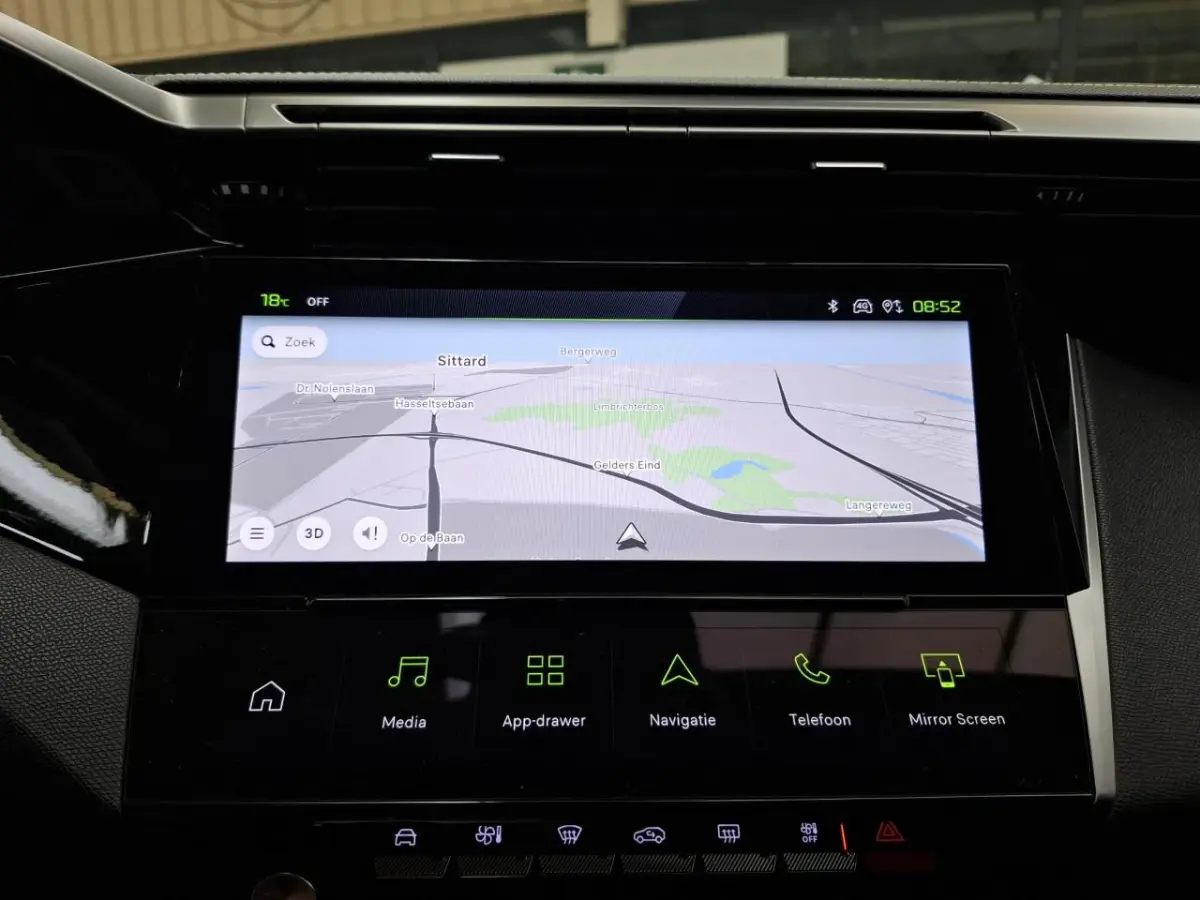 GT Hybrid 145 | Driver Sport Pack | Elektrische parkeerrem | Extra getinte achterste zijruiten en achterruit