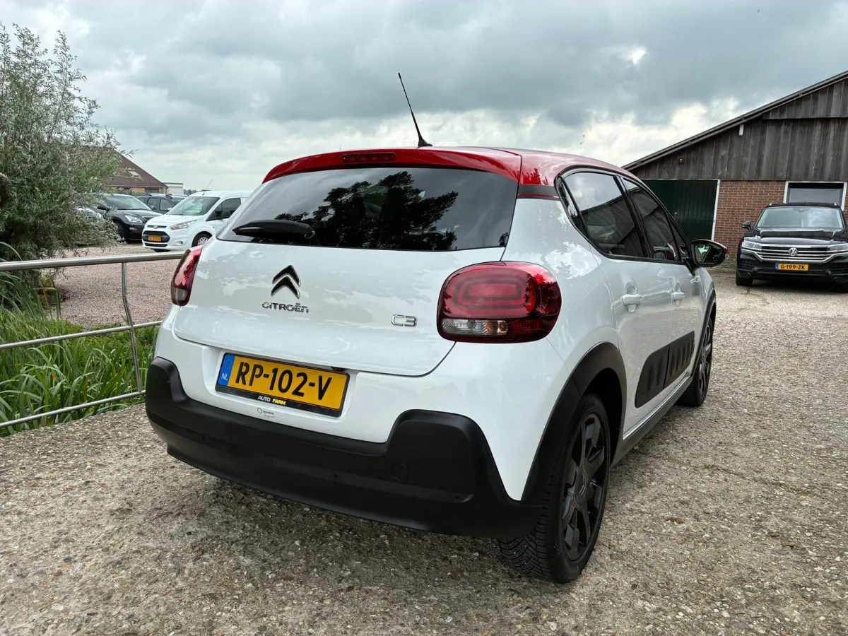 1.2 PureTech S&S Shine | Camera + Cruise + Navi Nu € 6.975,-!!!