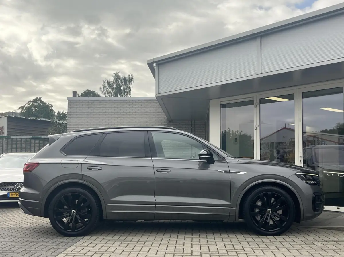3.0 TSi 4MOTION R 462PK PANO+ACC+TREKHAAK