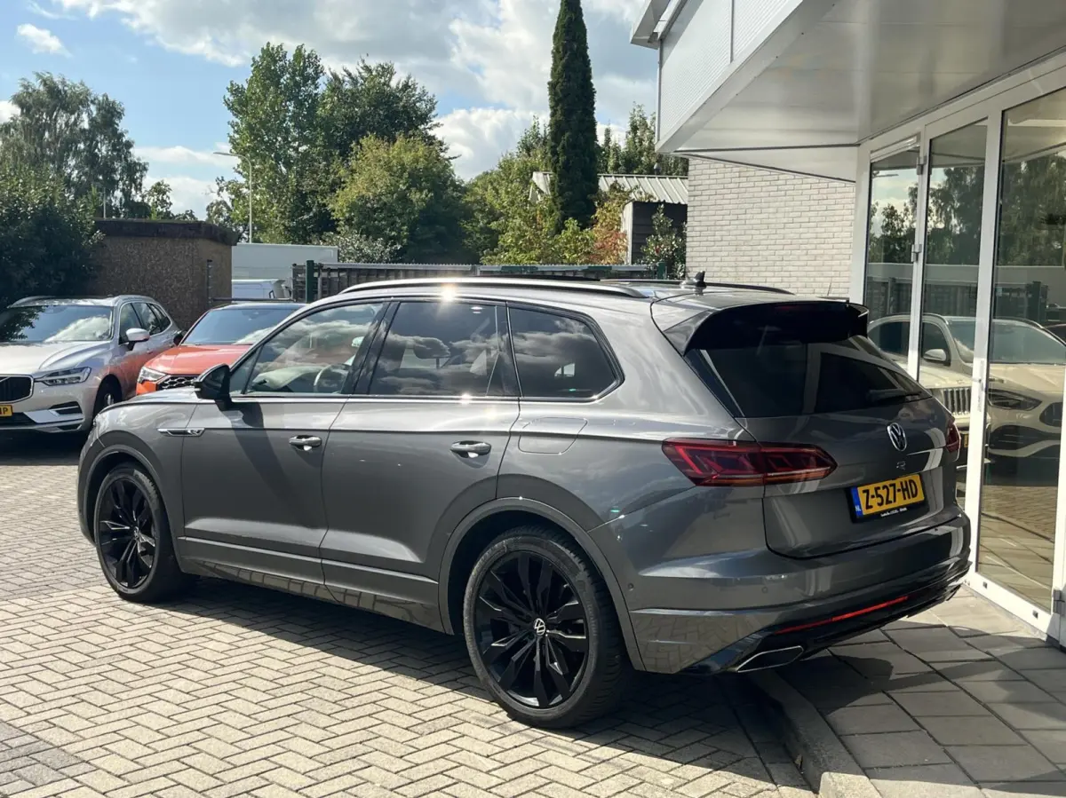 3.0 TSi 4MOTION R 462PK PANO+ACC+TREKHAAK