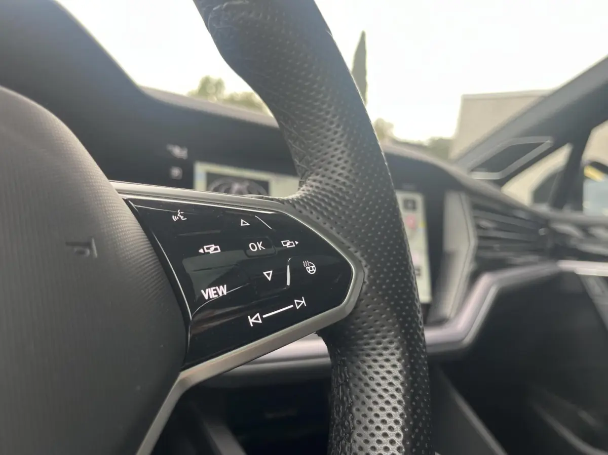 3.0 TSi 4MOTION R 462PK PANO+ACC+TREKHAAK