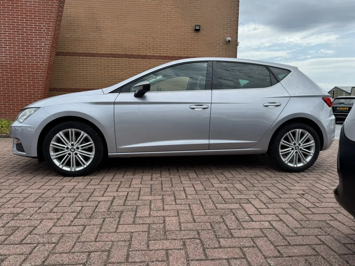1.5 TSI Xcellence Business Intense, Digitaal Dashboard, Apple Carplay, PDC V+A
