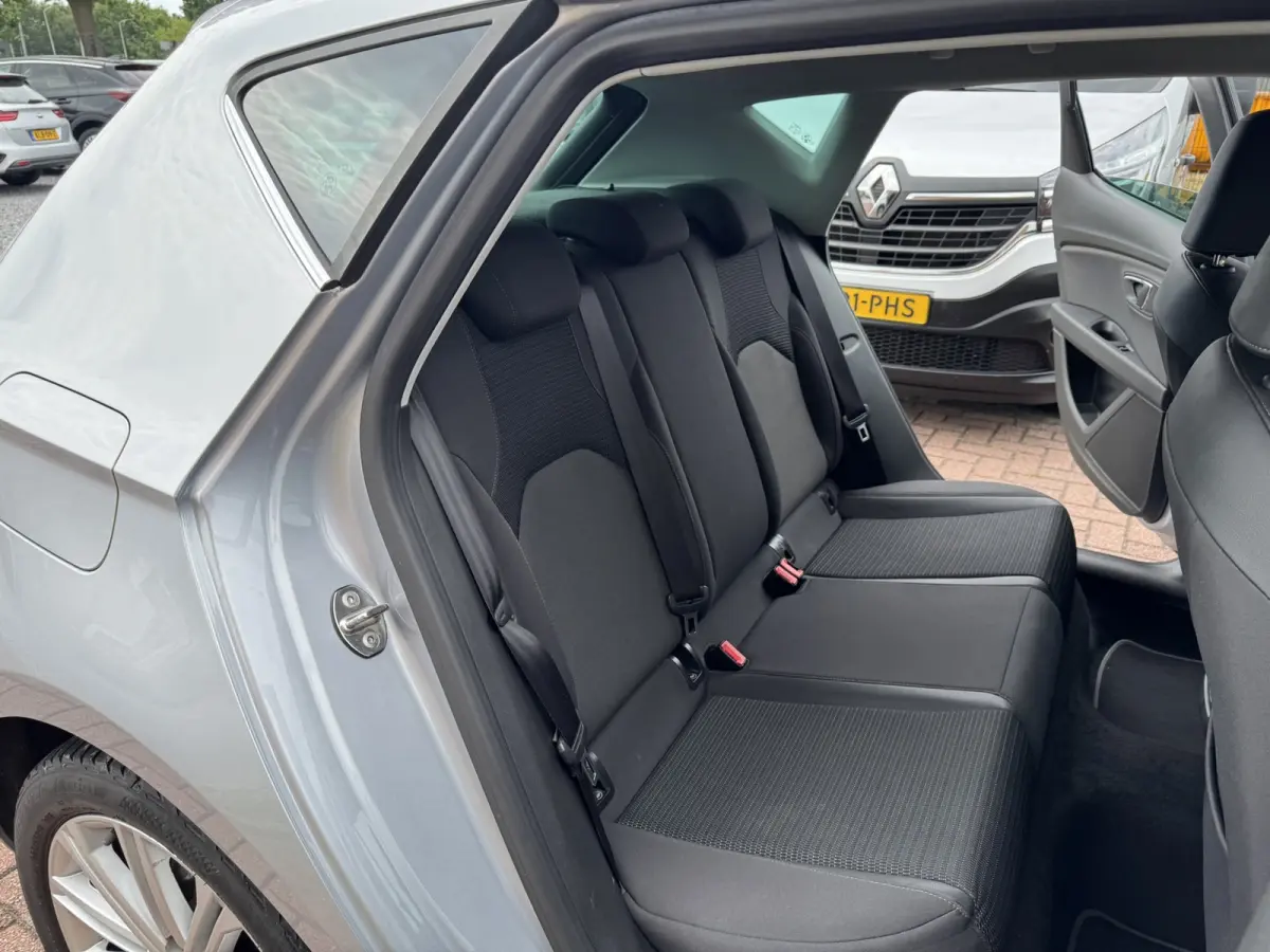 1.5 TSI Xcellence Business Intense, Digitaal Dashboard, Apple Carplay, PDC V+A