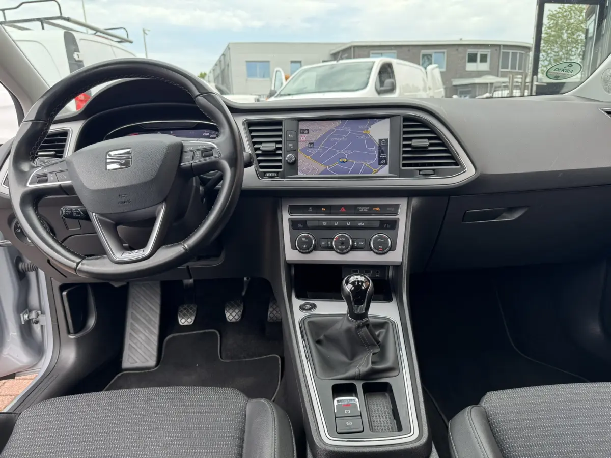 1.5 TSI Xcellence Business Intense, Digitaal Dashboard, Apple Carplay, PDC V+A