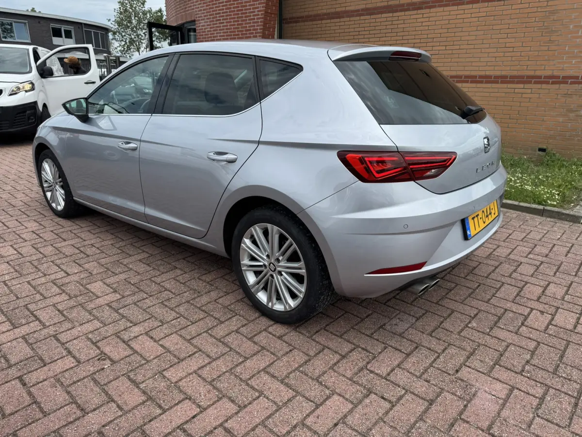 1.5 TSI Xcellence Business Intense, Digitaal Dashboard, Apple Carplay, PDC V+A