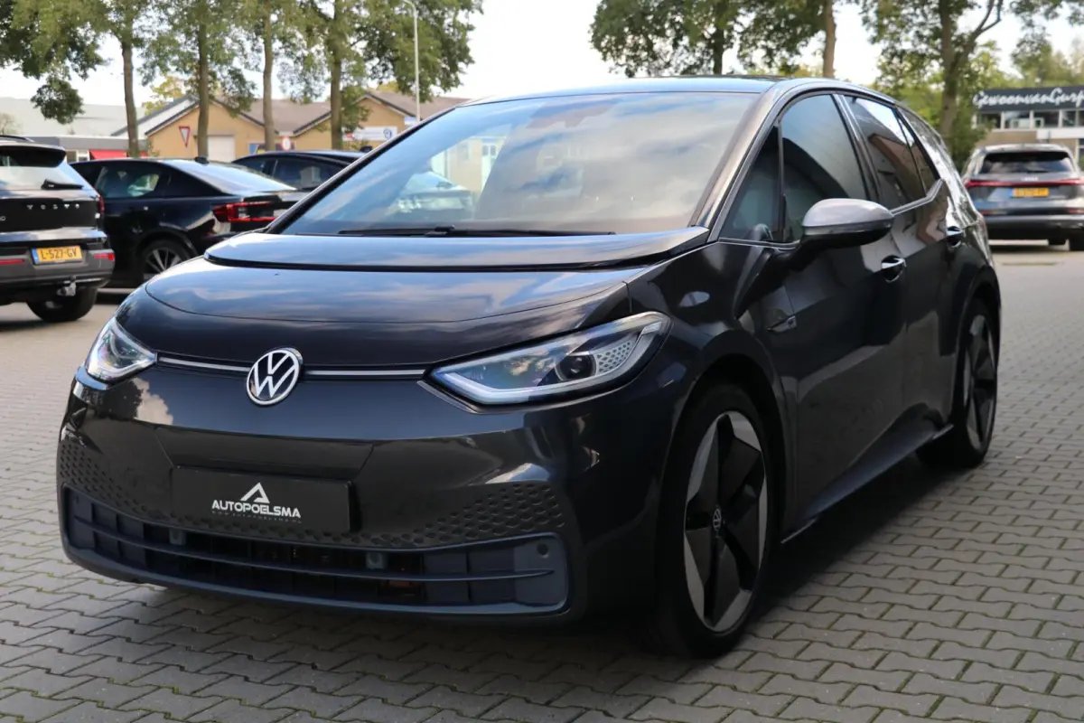 First Max 58 kWh Panodak HeadupDisplay 20'Inch Matrix Beam Light Sportstoelen PrivacyGlass Lane-Front Assist Camera AdaptiveCruise 89000KM BJ2020
