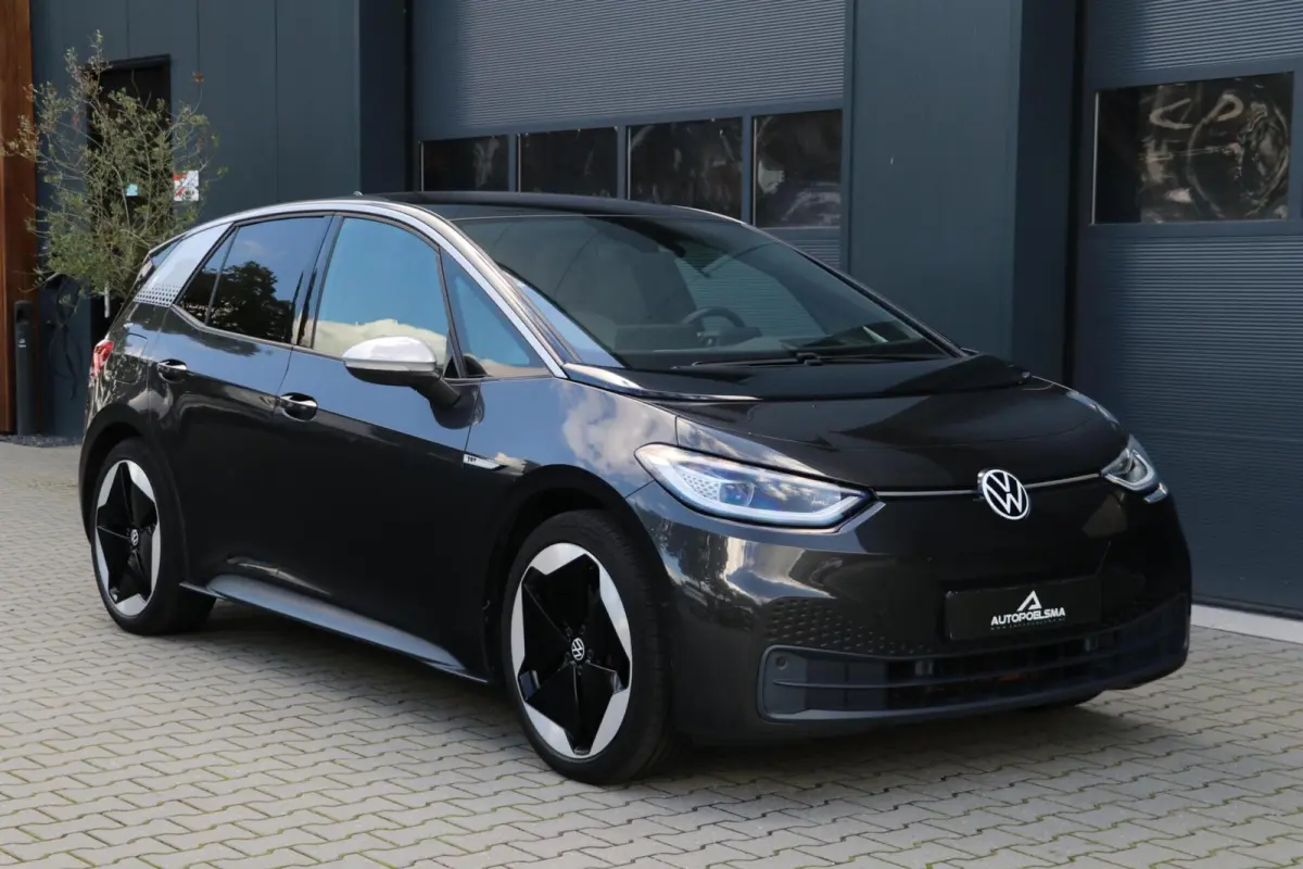 First Max 58 kWh Panodak HeadupDisplay 20'Inch Matrix Beam Light Sportstoelen PrivacyGlass Lane-Front Assist Camera AdaptiveCruise 89000KM BJ2020