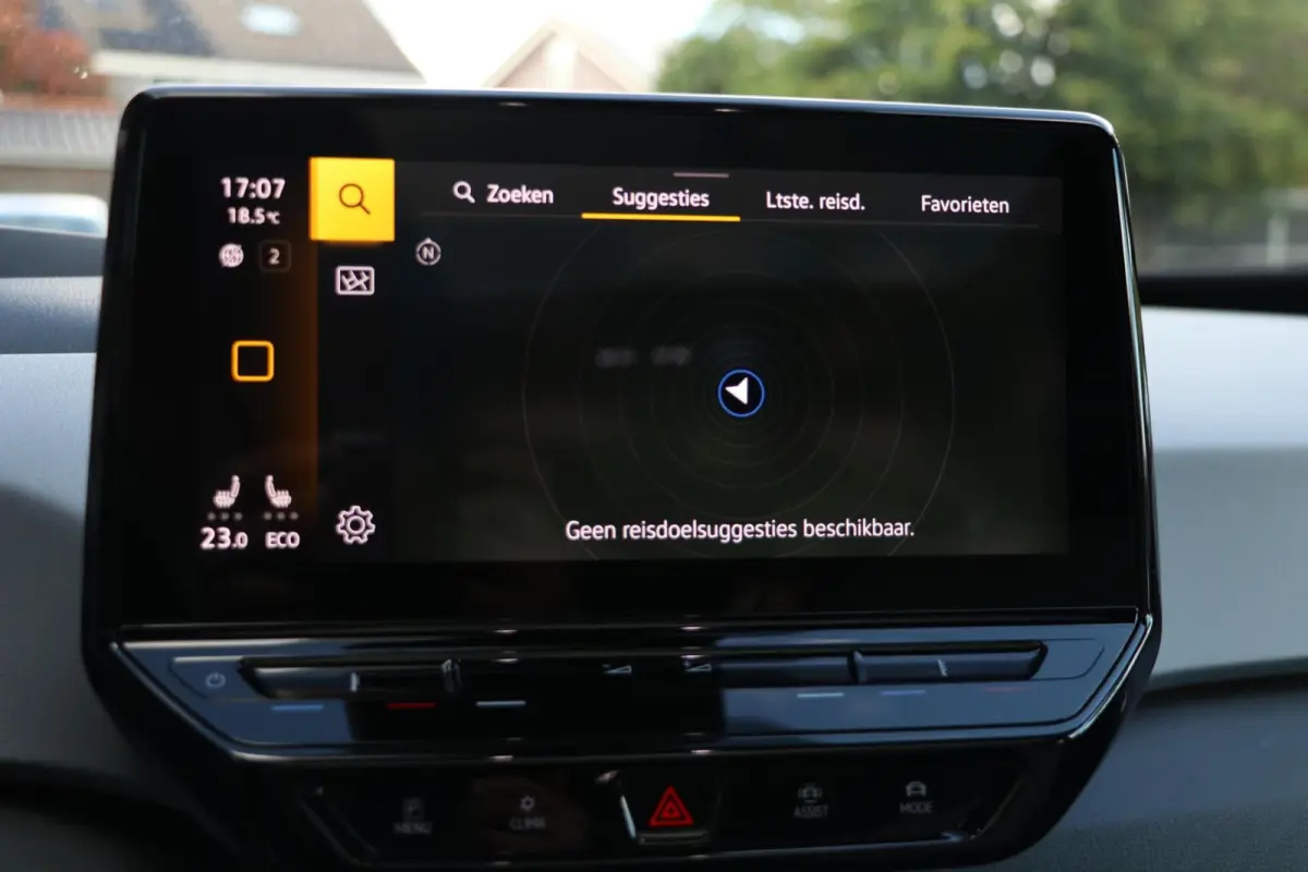 First Max 58 kWh Panodak HeadupDisplay 20'Inch Matrix Beam Light Sportstoelen PrivacyGlass Lane-Front Assist Camera AdaptiveCruise 89000KM BJ2020