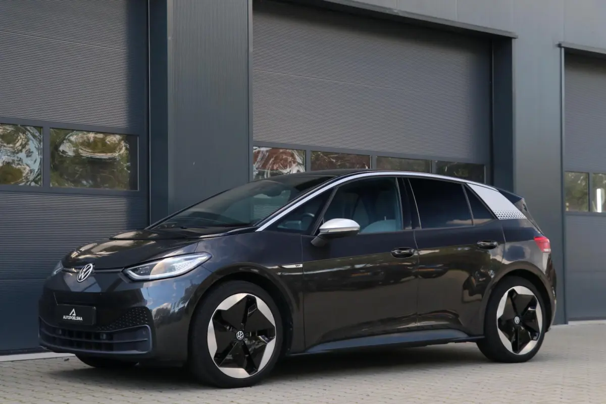 First Max 58 kWh Panodak HeadupDisplay 20'Inch Matrix Beam Light Sportstoelen PrivacyGlass Lane-Front Assist Camera AdaptiveCruise 89000KM BJ2020