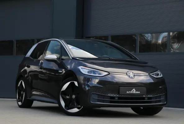 First Max 58 kWh Panodak HeadupDisplay 20'Inch Matrix Beam Light Sportstoelen PrivacyGlass Lane-Front Assist Camera AdaptiveCruise 89000KM BJ2020