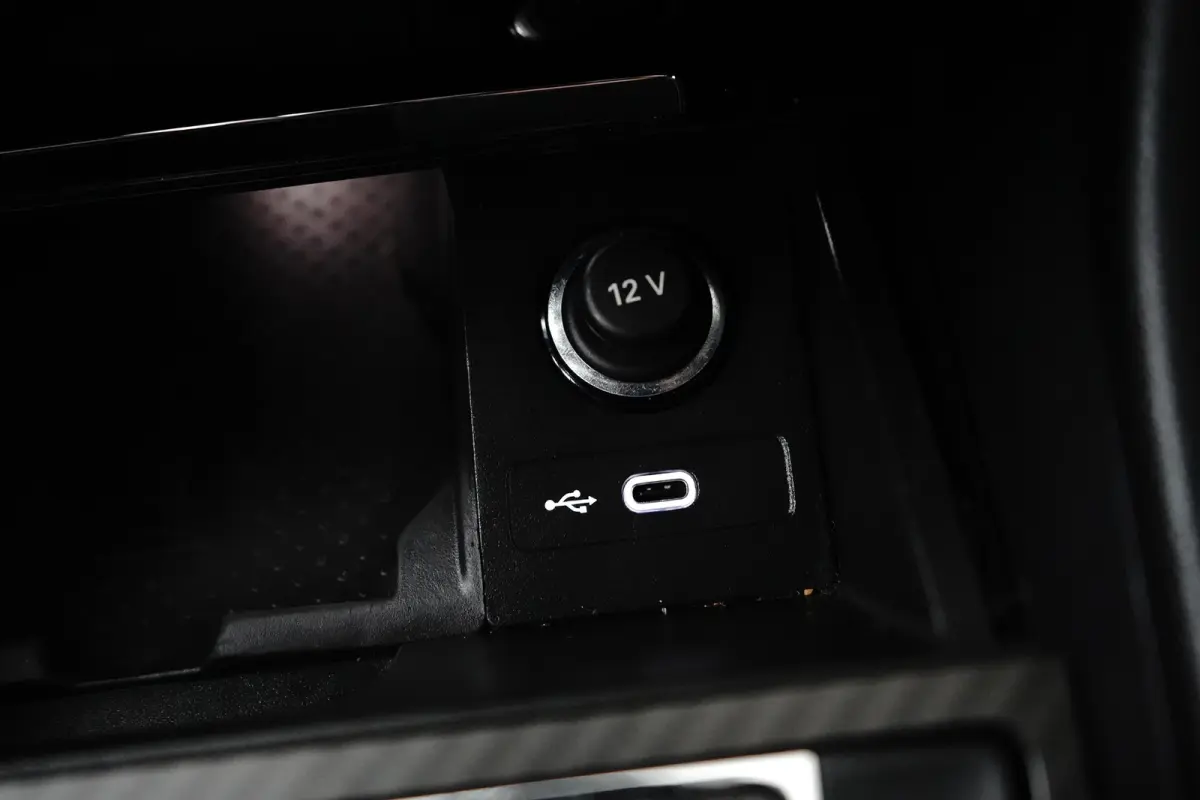 1.4 TSI iV Sportline Business l Elekt. Stoel incl Memory l Pano Dak l Camera l Elektr. Klep l Stoel Stuurverwarming l Matrix LED l