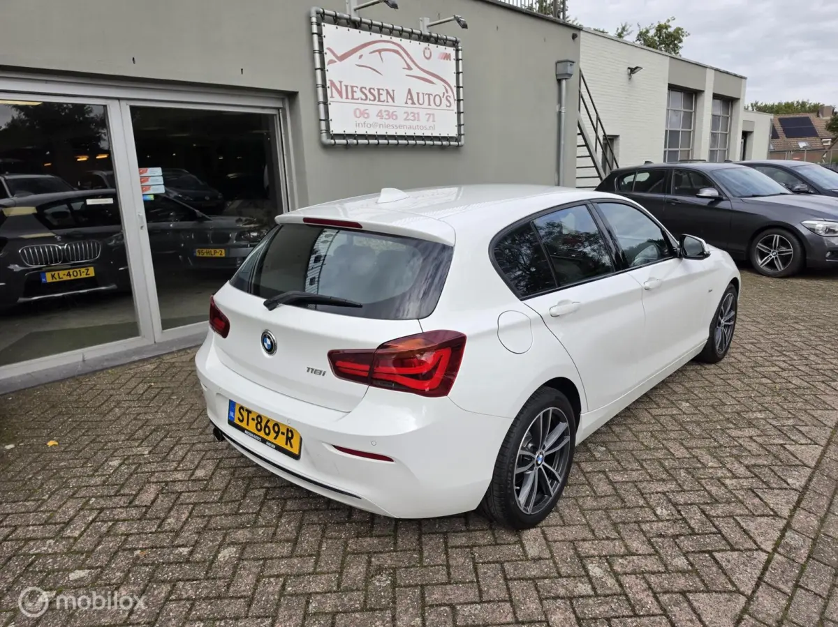 118i High Executive Led/Sport/Navi/1ste eigenaar