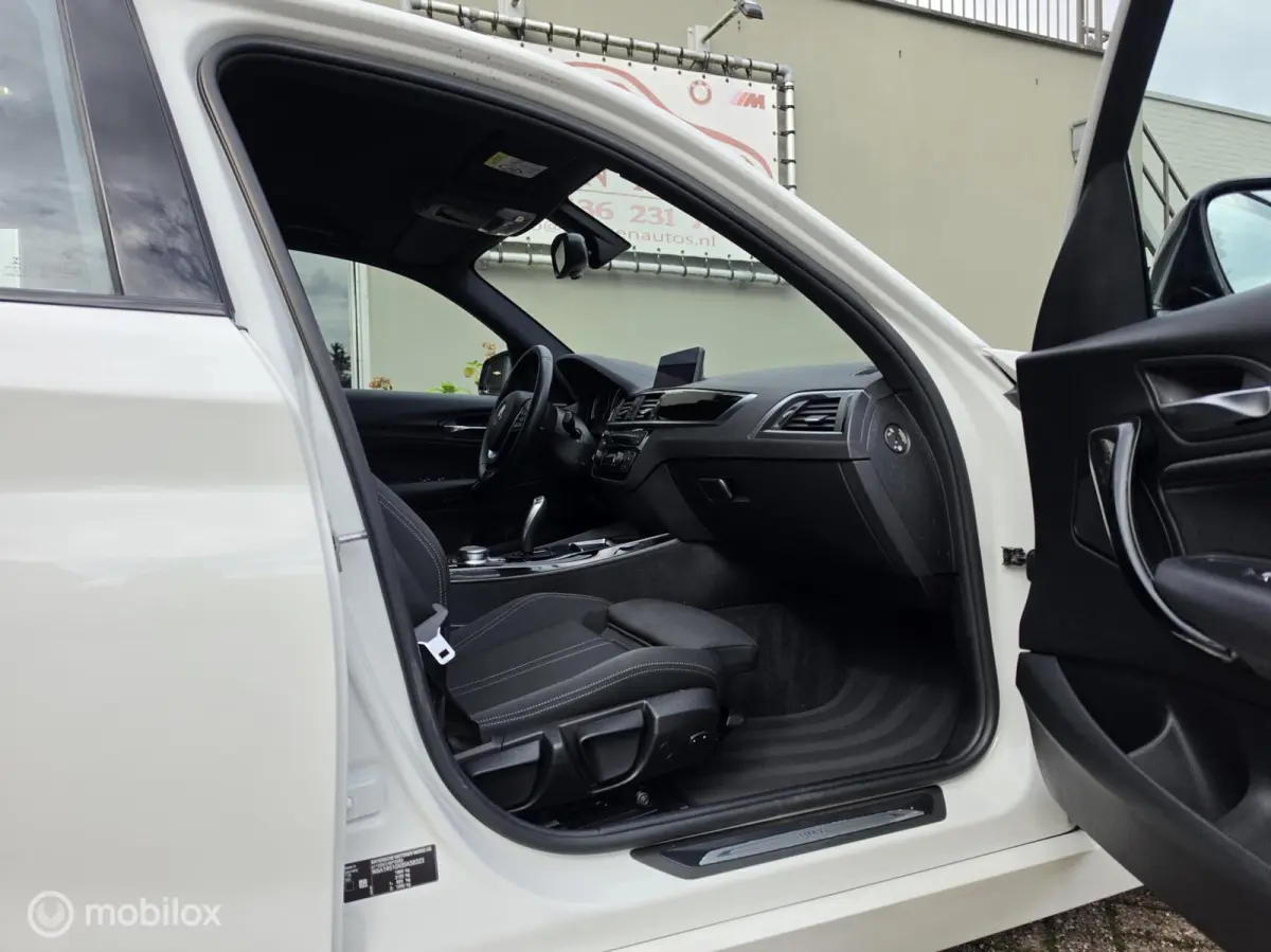 118i High Executive Led/Sport/Navi/1ste eigenaar