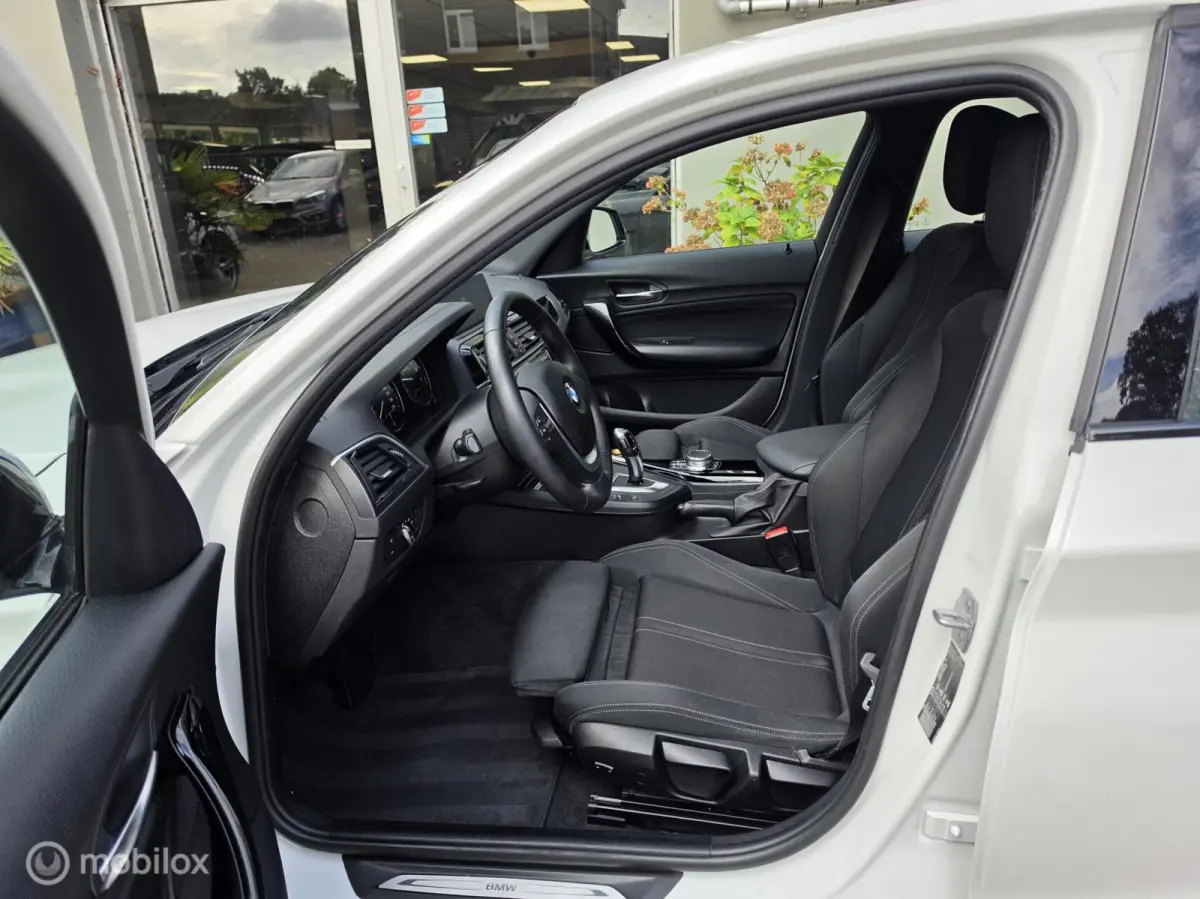 118i High Executive Led/Sport/Navi/1ste eigenaar