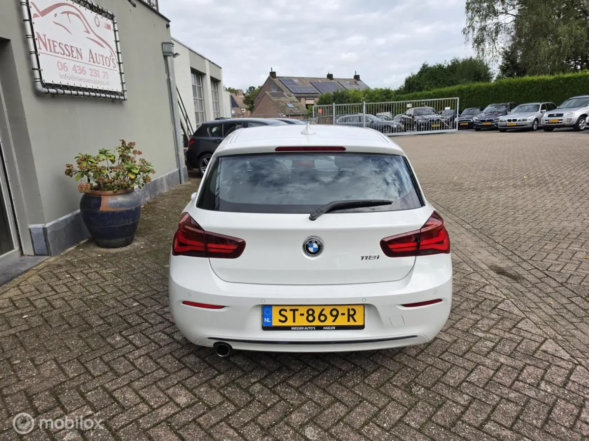 118i High Executive Led/Sport/Navi/1ste eigenaar