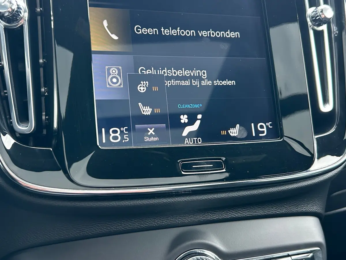 1.5 T5 R-Design | Panoramadak | SoH 86% | Harman/Kardon | Trekhaak | 360 Camera |