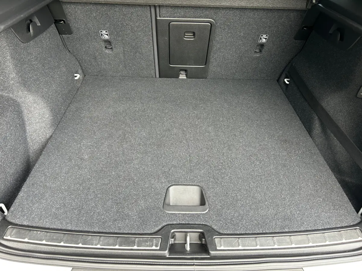 1.5 T5 R-Design | Panoramadak | SoH 86% | Harman/Kardon | Trekhaak | 360 Camera |