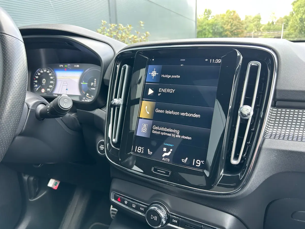 1.5 T5 R-Design | Panoramadak | SoH 86% | Harman/Kardon | Trekhaak | 360 Camera |