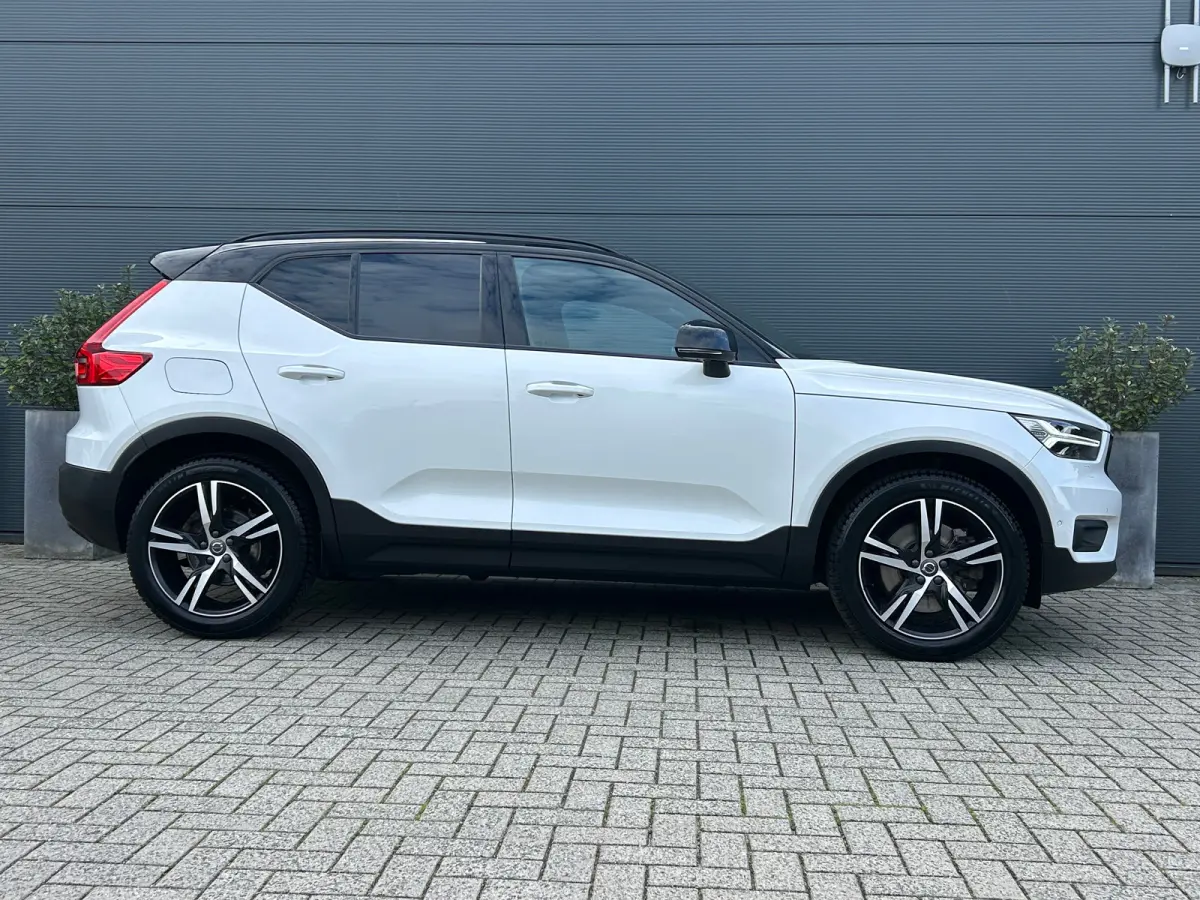 1.5 T5 R-Design | Panoramadak | SoH 86% | Harman/Kardon | Trekhaak | 360 Camera |