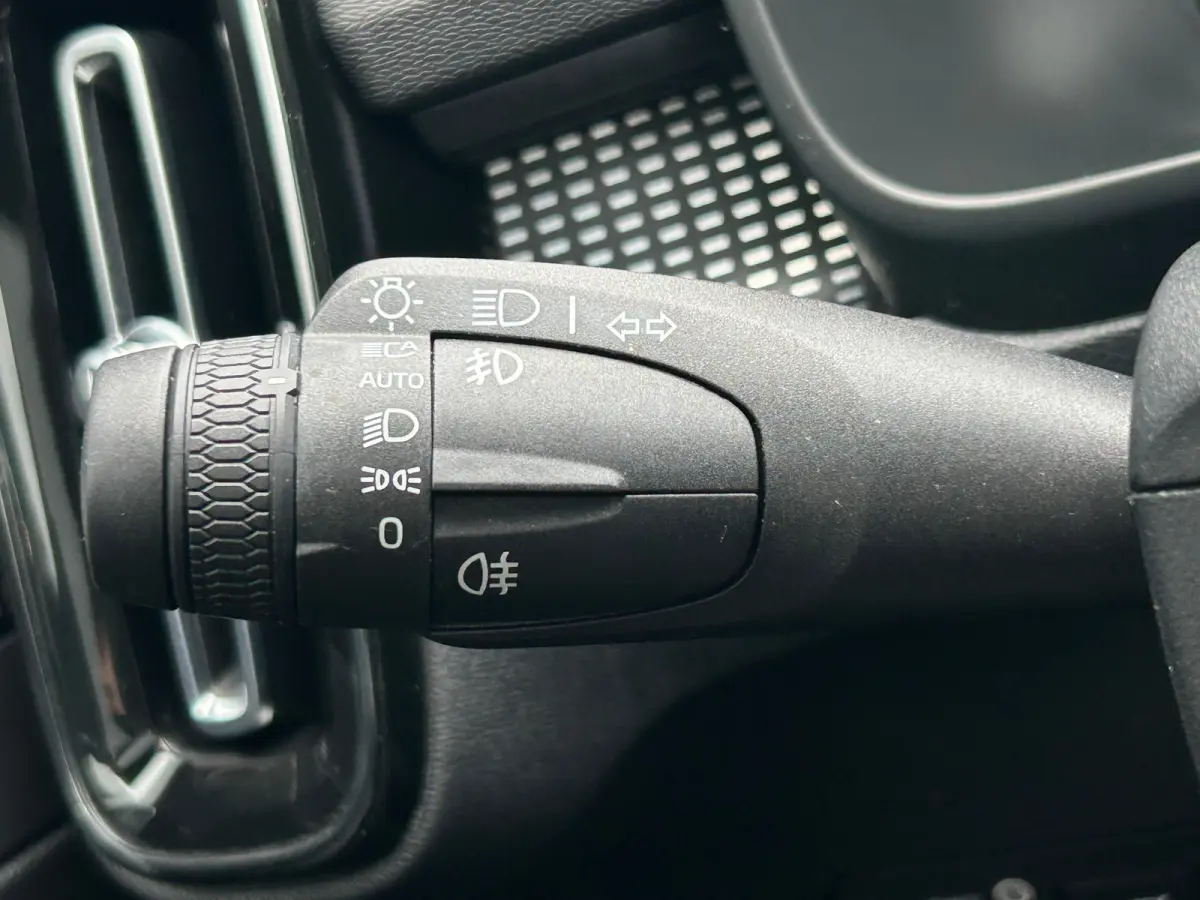 1.5 T5 R-Design | Panoramadak | SoH 86% | Harman/Kardon | Trekhaak | 360 Camera |