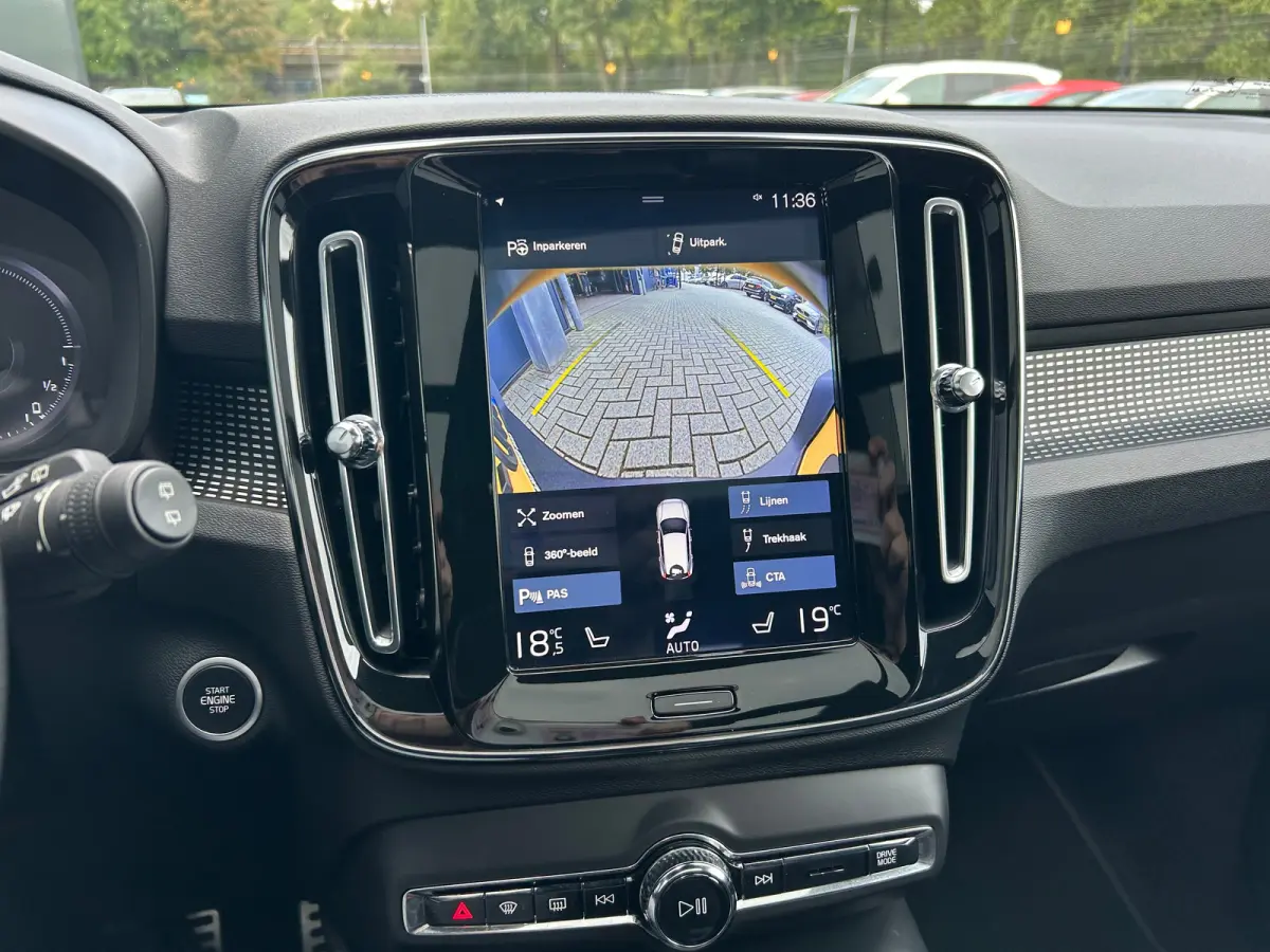 1.5 T5 R-Design | Panoramadak | SoH 86% | Harman/Kardon | Trekhaak | 360 Camera |