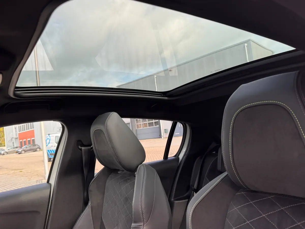 EV GT Pack 50 kWh SOH 97,19% | Alcantara Interieur | Stoelverwarming | Camera | Apple Carplay / Android Auto | Adaptive Cruise Control | DAB ontvanger | Dodehoekdetectie met correctie | Extr