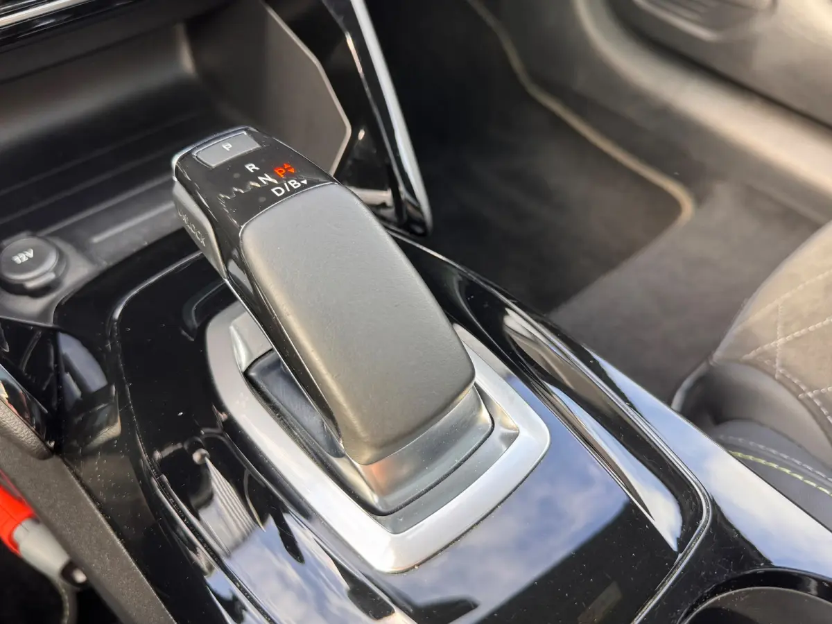 EV GT Pack 50 kWh SOH 97,19% | Alcantara Interieur | Stoelverwarming | Camera | Apple Carplay / Android Auto | Adaptive Cruise Control | DAB ontvanger | Dodehoekdetectie met correctie | Extr