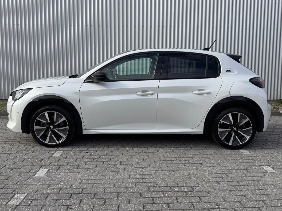 EV GT Pack 50 kWh SOH 97,19% | Alcantara Interieur | Stoelverwarming | Camera | Apple Carplay / Android Auto | Adaptive Cruise Control | DAB ontvanger | Dodehoekdetectie met correctie | Extr