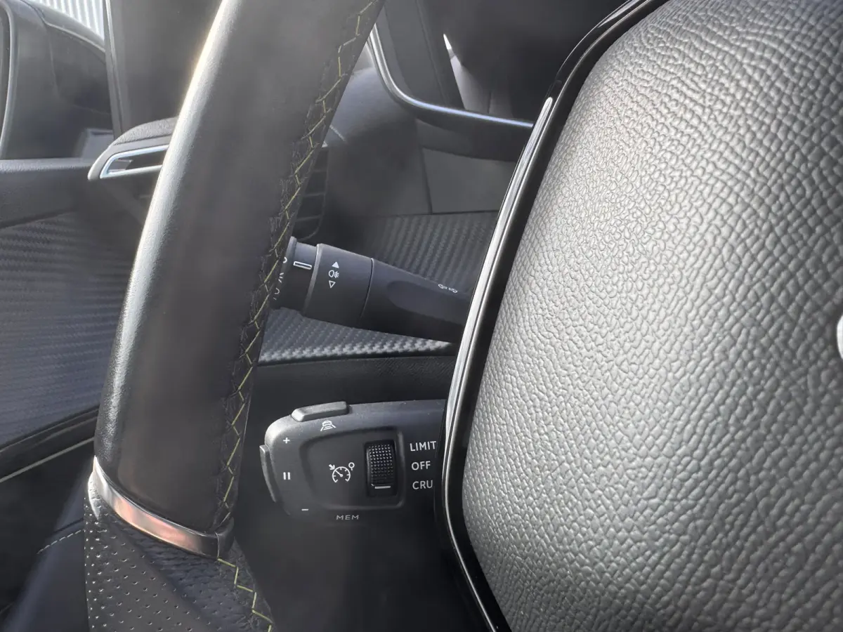 EV GT Pack 50 kWh SOH 97,19% | Alcantara Interieur | Stoelverwarming | Camera | Apple Carplay / Android Auto | Adaptive Cruise Control | DAB ontvanger | Dodehoekdetectie met correctie | Extr