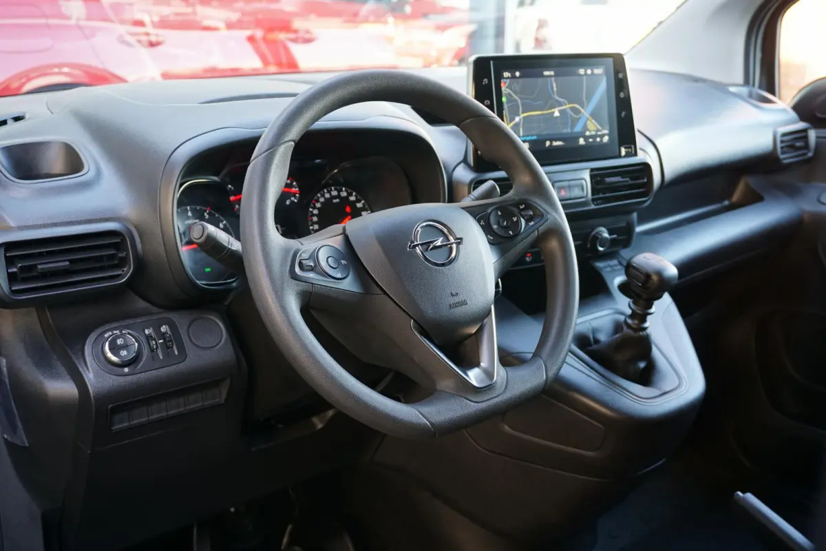 1.2 Turbo L1H1 Edition *MARGE* + APPLE CARPLAY / TREKHAAK / SENSOREN