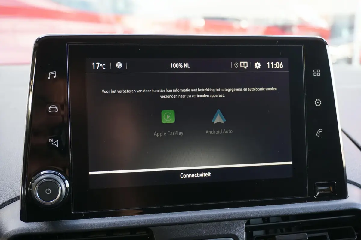 1.2 Turbo L1H1 Edition *MARGE* + APPLE CARPLAY / TREKHAAK / SENSOREN