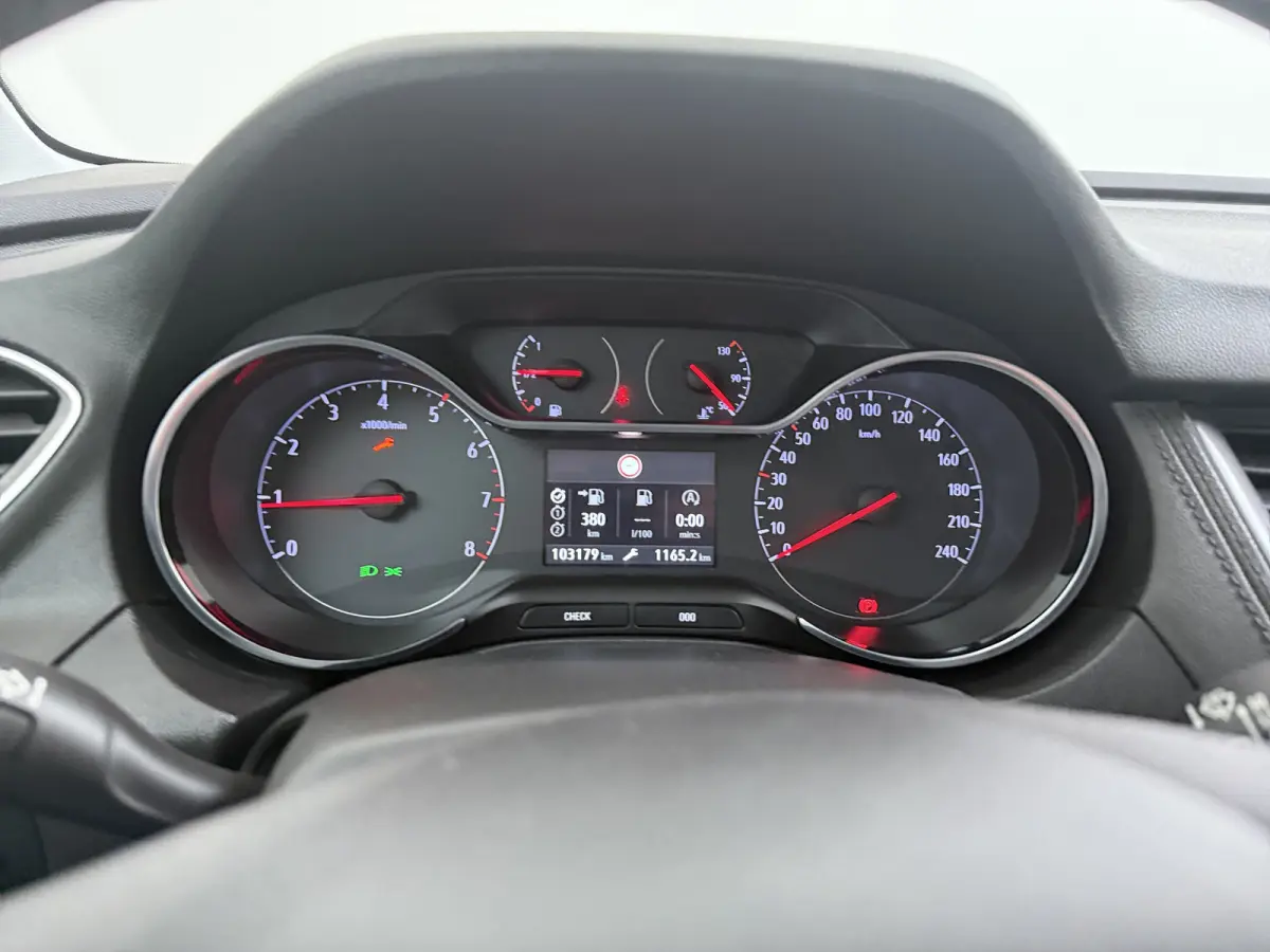 1.2 Turbo Elegance | Achteruitrijcamera | Apple Carplay/Android Auto|telefoonintegratie premium | Cruise control