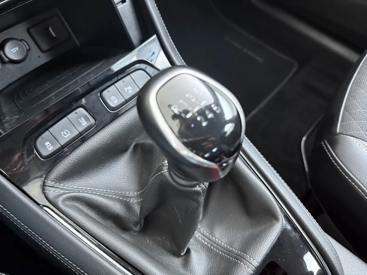1.2 Turbo Elegance | Achteruitrijcamera | Apple Carplay/Android Auto|telefoonintegratie premium | Cruise control