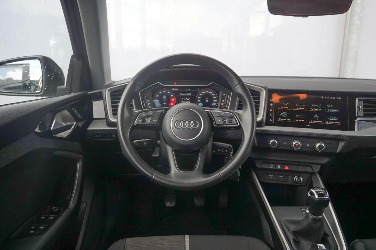 25 TFSI 95pk Advanced Edition | Smartphone Interface | Cruise Control | 17" Velgen