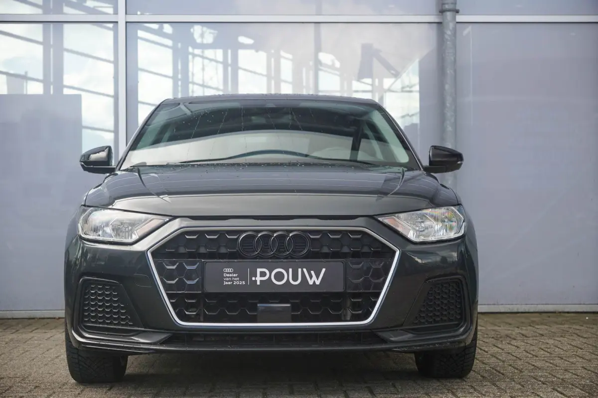 25 TFSI 95pk Advanced Edition | Smartphone Interface | Cruise Control | 17" Velgen