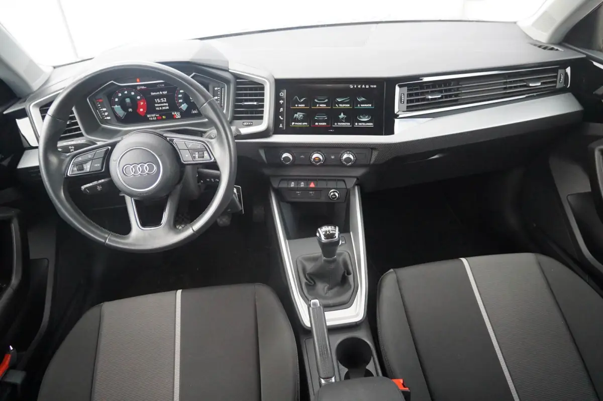 25 TFSI 95pk Advanced Edition | Smartphone Interface | Cruise Control | 17" Velgen