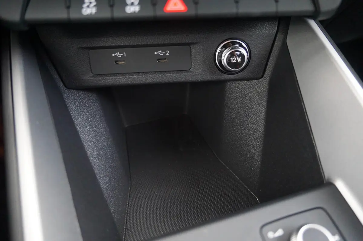 25 TFSI 95pk Advanced Edition | Smartphone Interface | Cruise Control | 17" Velgen