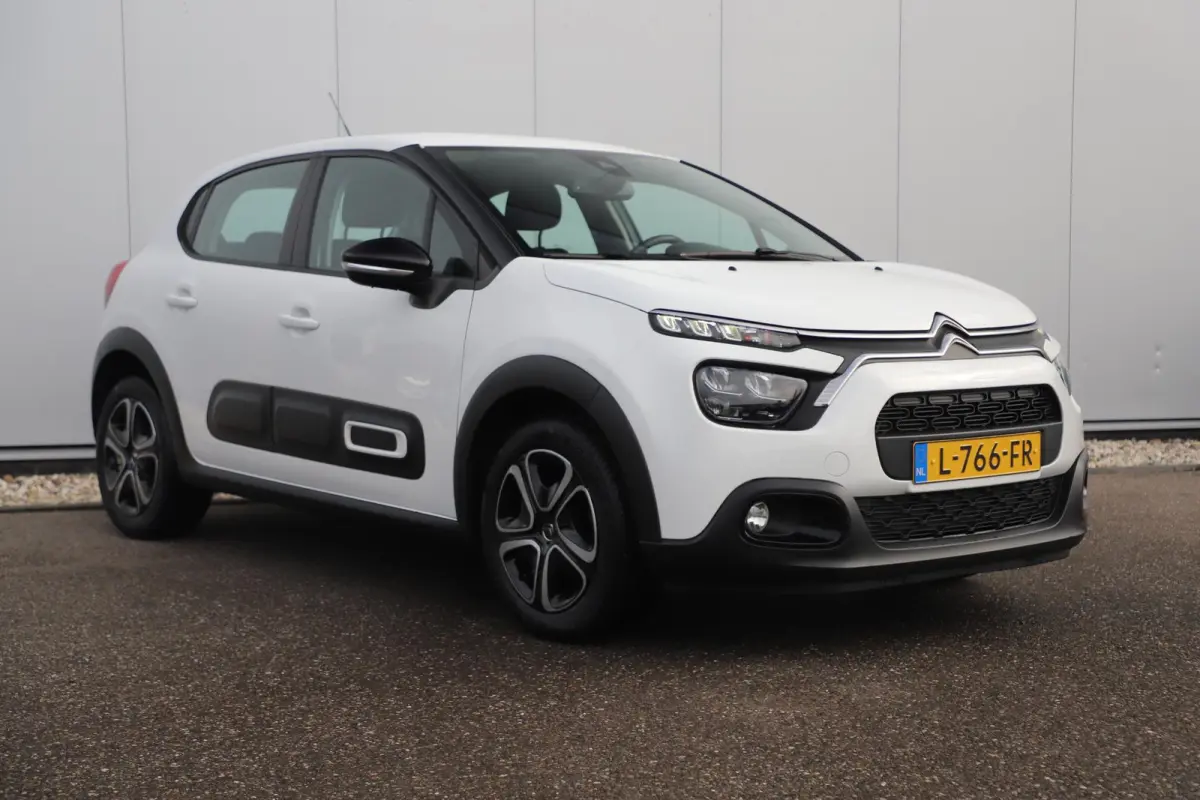 1.2 PureTech Feel Navigatie Carplay Android Bluetooth Clima Cruise Rijstrooksensor