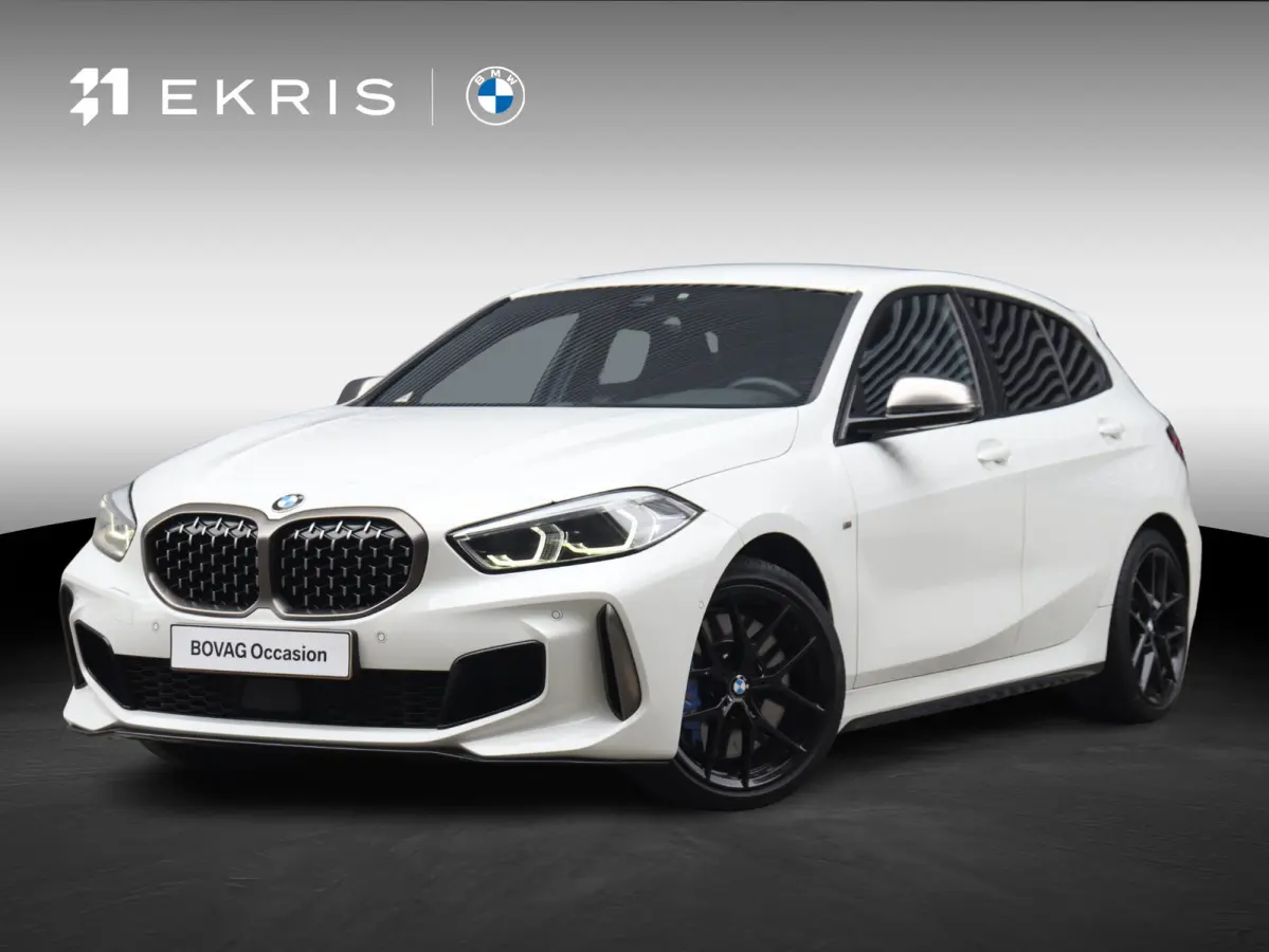 M135i xDrive | M Sport | Head-Up | Adaptief M Onderstel | Harman Kardon | Elektr. M Sportstoelen | Driving Assistant | 18'' LMV