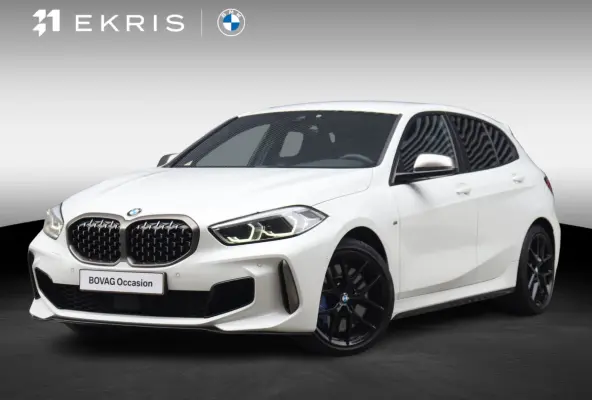 M135i xDrive | M Sport | Head-Up | Adaptief M Onderstel | Harman Kardon | Elektr. M Sportstoelen | Driving Assistant | 18'' LMV