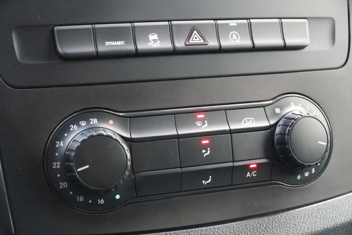 119 CDI | DC | 4Matic / 4x4 | Camera | Cruise | Airco..