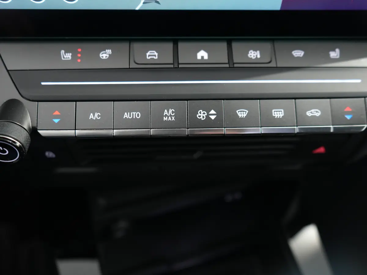 1.2 Turbo Hybrid GS | Apple Carplay/Android Auto|telefoonintegratie premium | Cruise control adaptief | Electronic climate controle